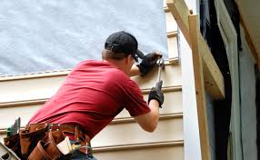 Best Siding Painting and Refinishing  in Cumberland Hill, RI